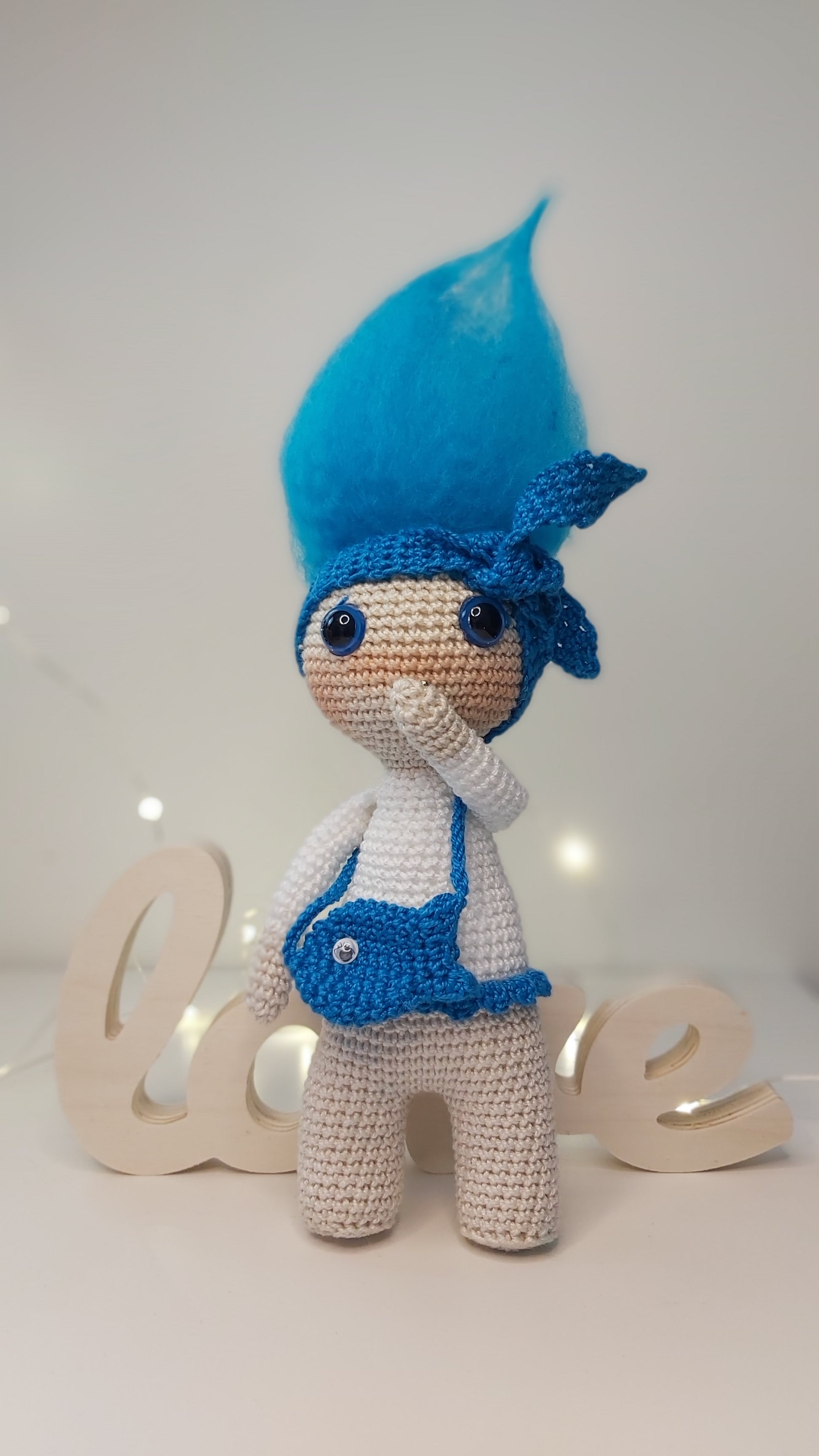 Padrão de crochet PDF Elemento Água - boneca amigurumi da coleção sustentável Elementos da Natureza